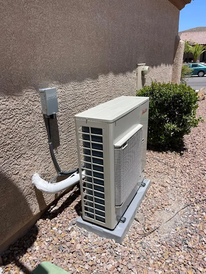 Residential air conditioning condenser unit in Wildwood